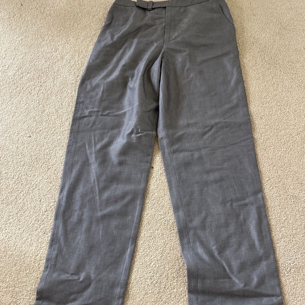 Ellen Tracy women’s dress pants.